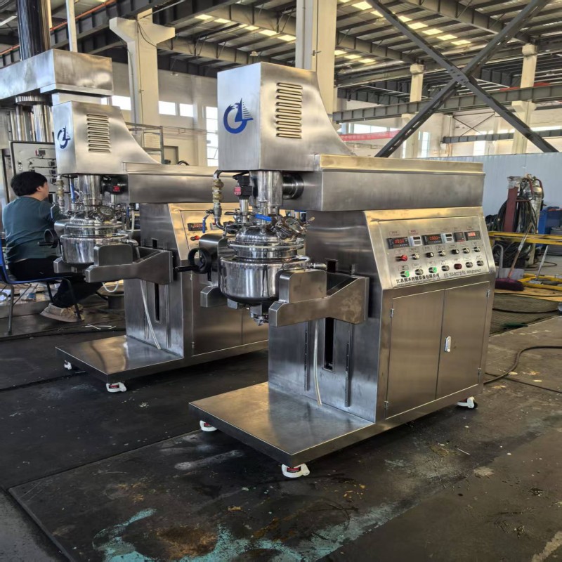 Métodos comunes de solución de problemas para emulsionantes homogeneial vacío: ahorre para su uso futuro